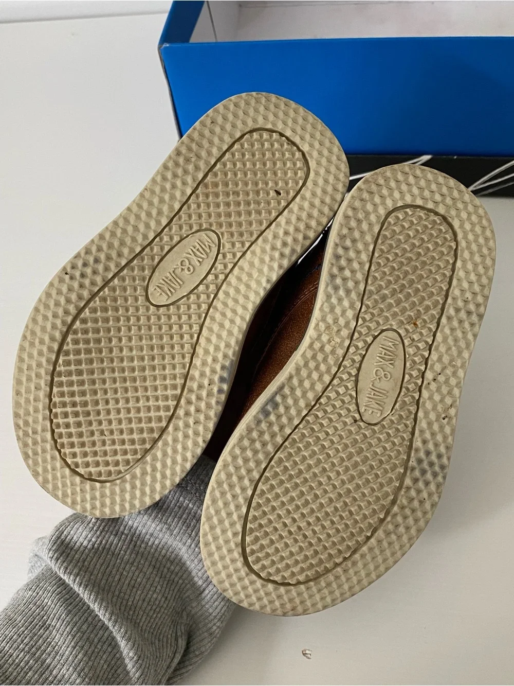 Max + Jake Toddler Oxfords in Size 6